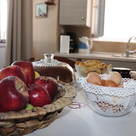 Mary's House Апартаменты Makrichori (Evia)