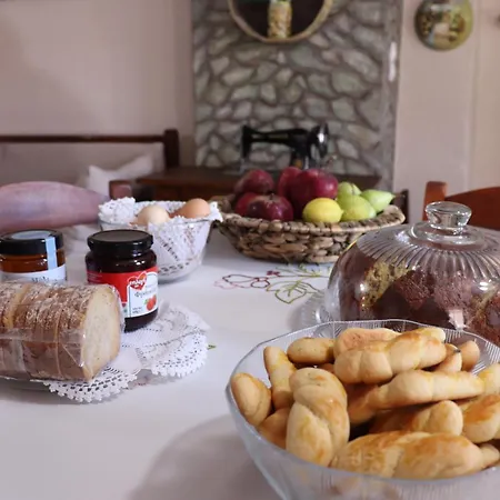 Апартаменты Mary's House *