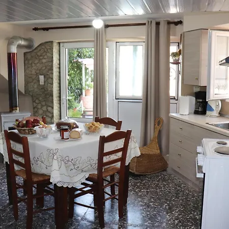 Mary's House Апартаменты Makrichori (Evia)